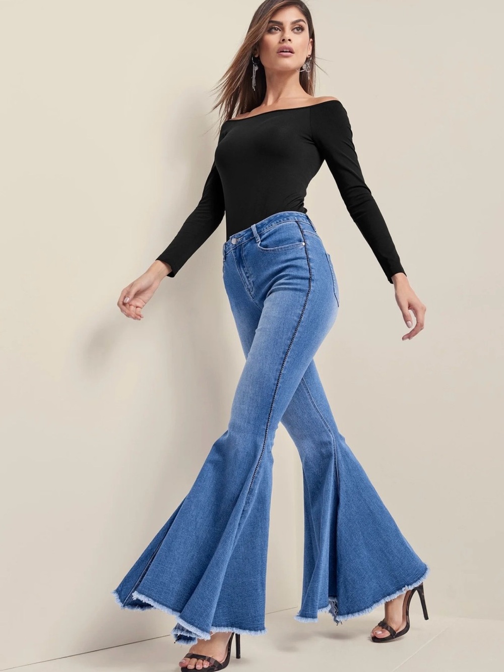 VENUS Extreme Flare Jeans - Picture 3 of 9